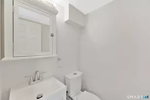 71 Seymour St, Windsor, CT 06095 - Photo 18