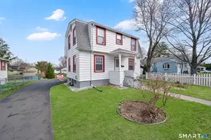 71 Seymour St, Windsor, CT 06095 - Photo 2