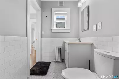 118 Colonial Road #1st Floor, Stamford, CT 06906 - Photo 12