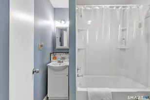 713 Broad St, Stratford, CT 06615 - Photo 24