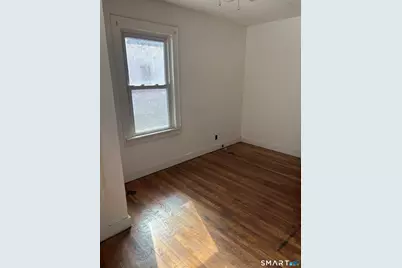88 Walnut Street, East Hartford, CT 06108 - Photo 2