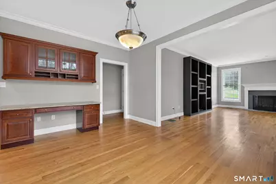 5 Fenwick Drive, Avon, CT 06001 - Photo 10