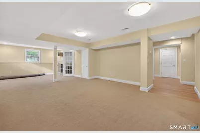 5 Fenwick Drive, Avon, CT 06001 - Photo 32