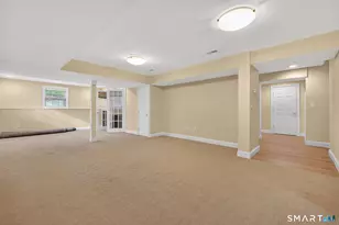 5 Fenwick Dr, Avon, CT 06001 - Photo 32