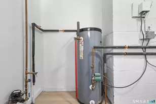 55 Englewood Dr, New Haven, CT 06515 - Photo 36