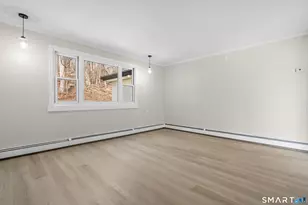 55 Englewood Dr, New Haven, CT 06515 - Photo 18