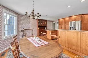 364 Beach Rd, Fairfield, CT 06824 - Photo 24