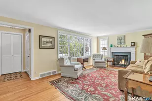 364 Beach Rd, Fairfield, CT 06824 - Photo 16