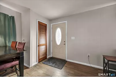 90 West Side Drive, Hamden, CT 06514 - Photo 8