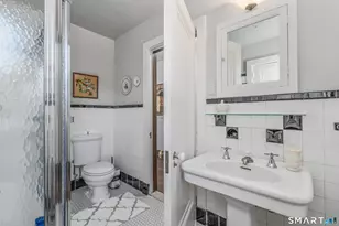 155 Scarborough St, Hartford, CT 06105 - Photo 34