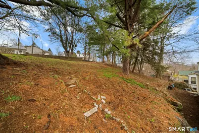 99 Essex Avenue, Waterbury, CT 06704 - Photo 14