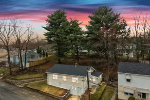 99 Essex Ave, Waterbury, CT 06704 - Photo 8