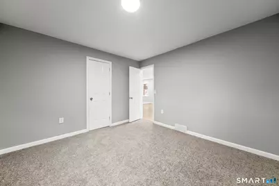 99 Essex Avenue, Waterbury, CT 06704 - Photo 24