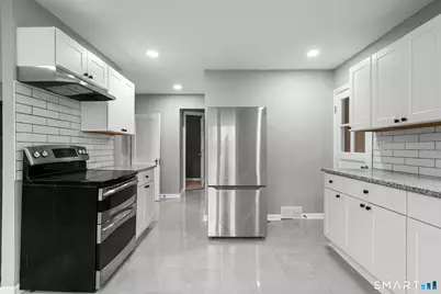99 Essex Avenue, Waterbury, CT 06704 - Photo 16