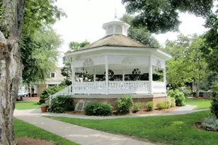 391 Reef Rd, Fairfield, CT 06824 - Photo 16