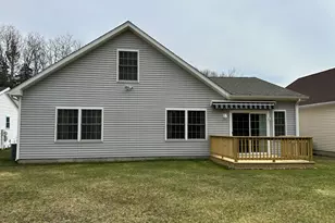 3 Arrowhead Dr, Norwich, CT 06360 - Photo 6