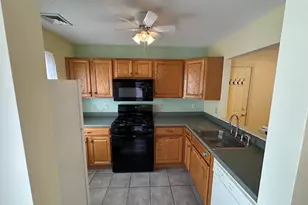 3 Arrowhead Dr, Norwich, CT 06360 - Photo 10