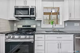 105 Knickerbocker Ave, Stamford, CT 06907 - Photo 14