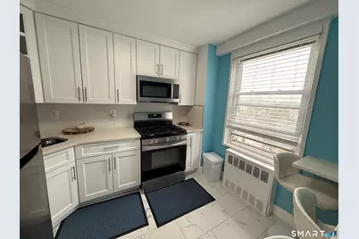 91 Strawberry Hill Avenue #841, Stamford, CT 06902 - Photo 4