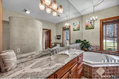 72 Village Gate Drive, Southington, CT 06489 - Photo 18