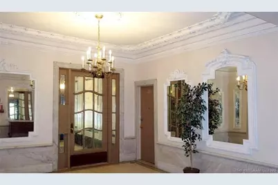 548 Orange Street #304, New Haven, CT 06511 - Photo 2