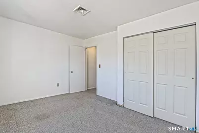 392 Elm Street #F3, West Haven, CT 06516 - Photo 24