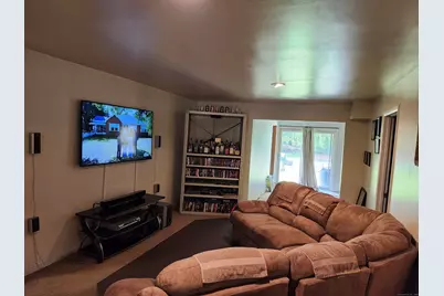 39 Loren Circle, Windsor, CT 06095 - Photo 8