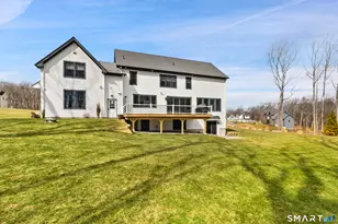 8 Holly Ln, Newtown, CT 06482 - Photo 30