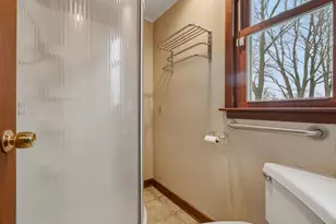 217 Ridge Rd, Middletown, CT 06457 - Photo 14