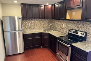 32 Cook Ave, Meriden, CT 06451 - Photo 2