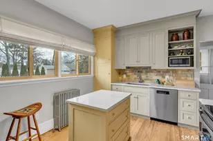 23 Elihu St, Hamden, CT 06517 - Photo 12