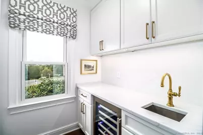 13 Old Castle Drive, Newtown, CT 06470 - Photo 14