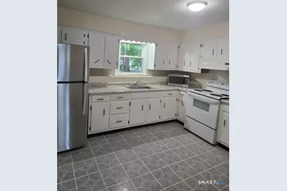 3 Quien Street #3, Danbury, CT 06810 - Photo 1