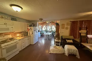 663 Beach Pond Rd, Voluntown, CT 06384 - Photo 6