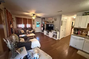 663 Beach Pond Rd, Voluntown, CT 06384 - Photo 2