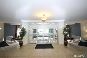 71 Strawberry Hill Ave, Stamford, CT 06902 - Photo 24