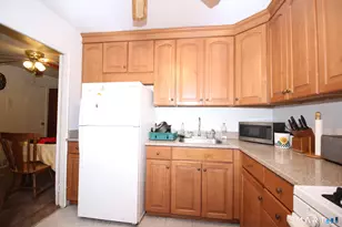 71 Strawberry Hill Ave, Stamford, CT 06902 - Photo 10