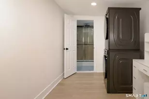 233 Glenbrook Rd, Stamford, CT 06906 - Photo 14