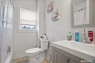 24 Hoyt St, Stamford, CT 06905 - Photo 34