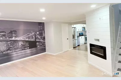 8 Avon Lane, Stamford, CT 06907 - Photo 6