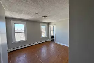 173 Farren Ave, New Haven, CT 06513 - Photo 2