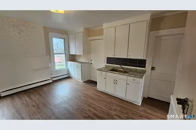 110 Babcock Street, Hartford, CT 06106 - Photo 8