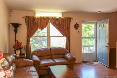 431 Glenbrook Road #3, Stamford, CT 06906 - Photo 2