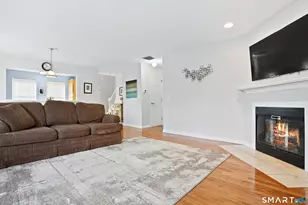 629 Danbury Rd, Ridgefield, CT 06877 - Photo 14