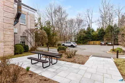 1990 Bronson Road #4, Fairfield, CT 06824 - Photo 16