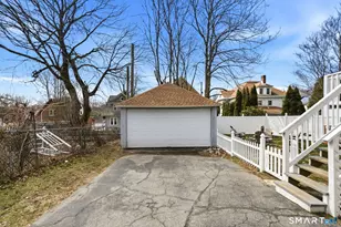 19 Waller Ct, New London, CT 06320 - Photo 10