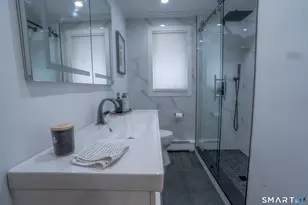 9 Cobblers Ln, Norwalk, CT 06851 - Photo 16