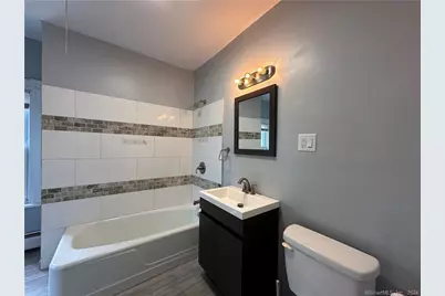 12 Woodland Street #2nd flr, New Britain, CT 06051 - Photo 2