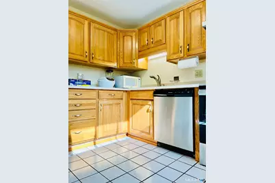 123 Sheraton Lane #123, Norwich, CT 06360 - Photo 6