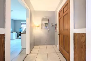 905 Cooke St, Waterbury, CT 06704 - Photo 18